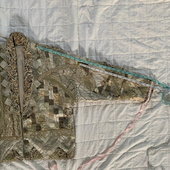 Handcrafted Embellished Quilted Jacket Size XL - Picture 14 of 14